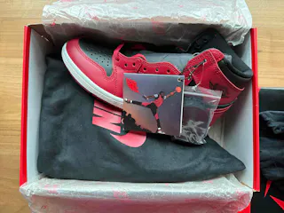Air Jordan 1 Retro High '85 'Varsity Red' BQ4422-600 Air Jordan 1 Retro High '85 'Varsity Red' BQ4422-600