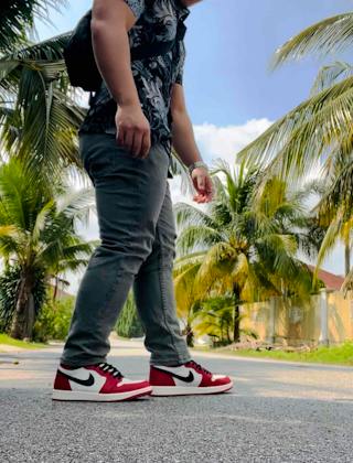 Air Jordan 1 Retro High OG 'Chicago Lost & Found' DZ5485-612 Air Jordan 1 Retro High OG 'Chicago Lost & Found' DZ5485-612