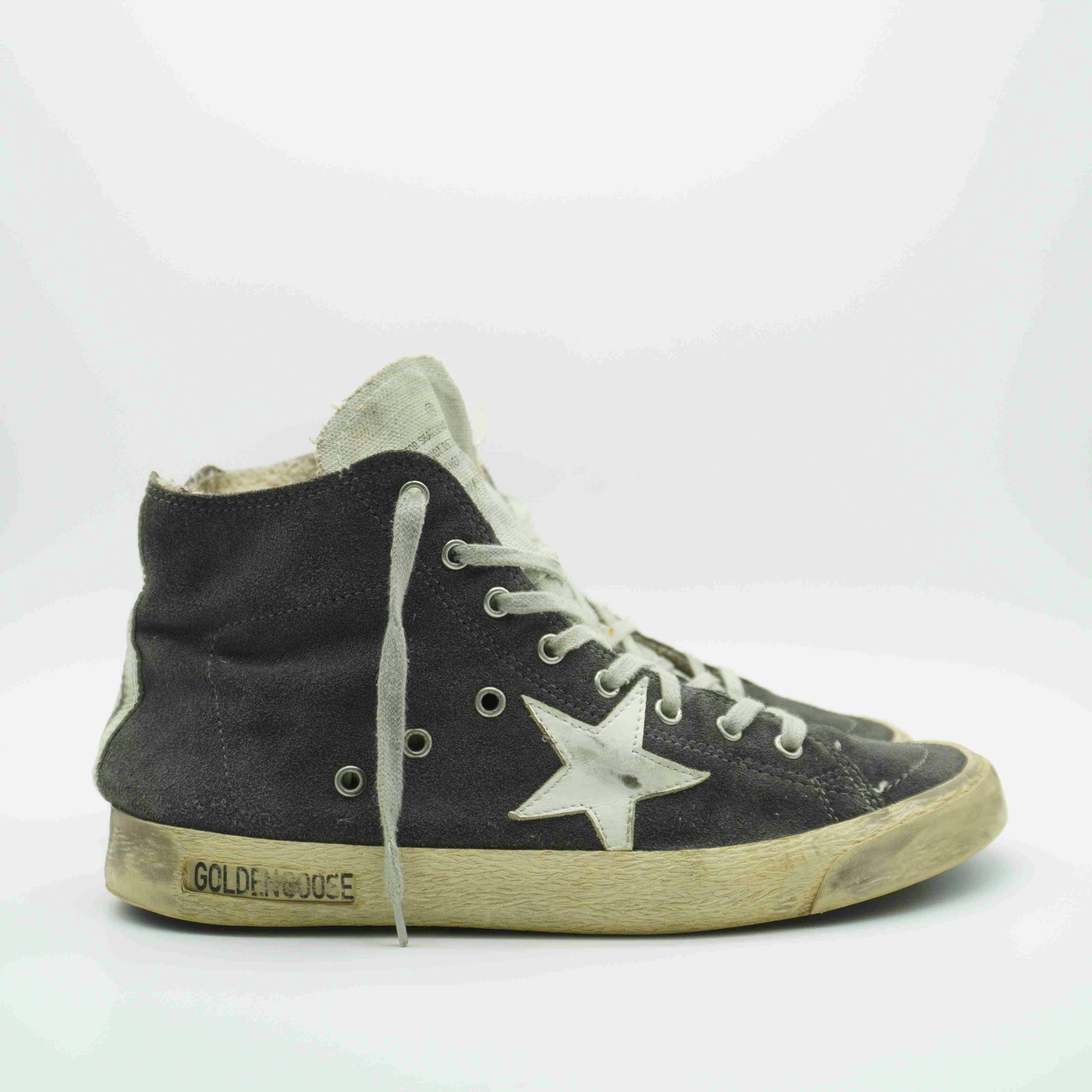 Golden Goose Francy 'White Star Distressed High-Top' GMF00113.F000319.10274