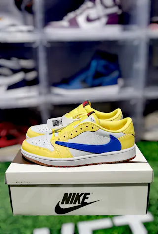 (Women) Travis Scott x Air Jordan 1 Retro Low OG SP 'Canary' DZ4137-700 (Women) Travis Scott x Air Jordan 1 Retro Low OG SP 'Canary' DZ4137-700