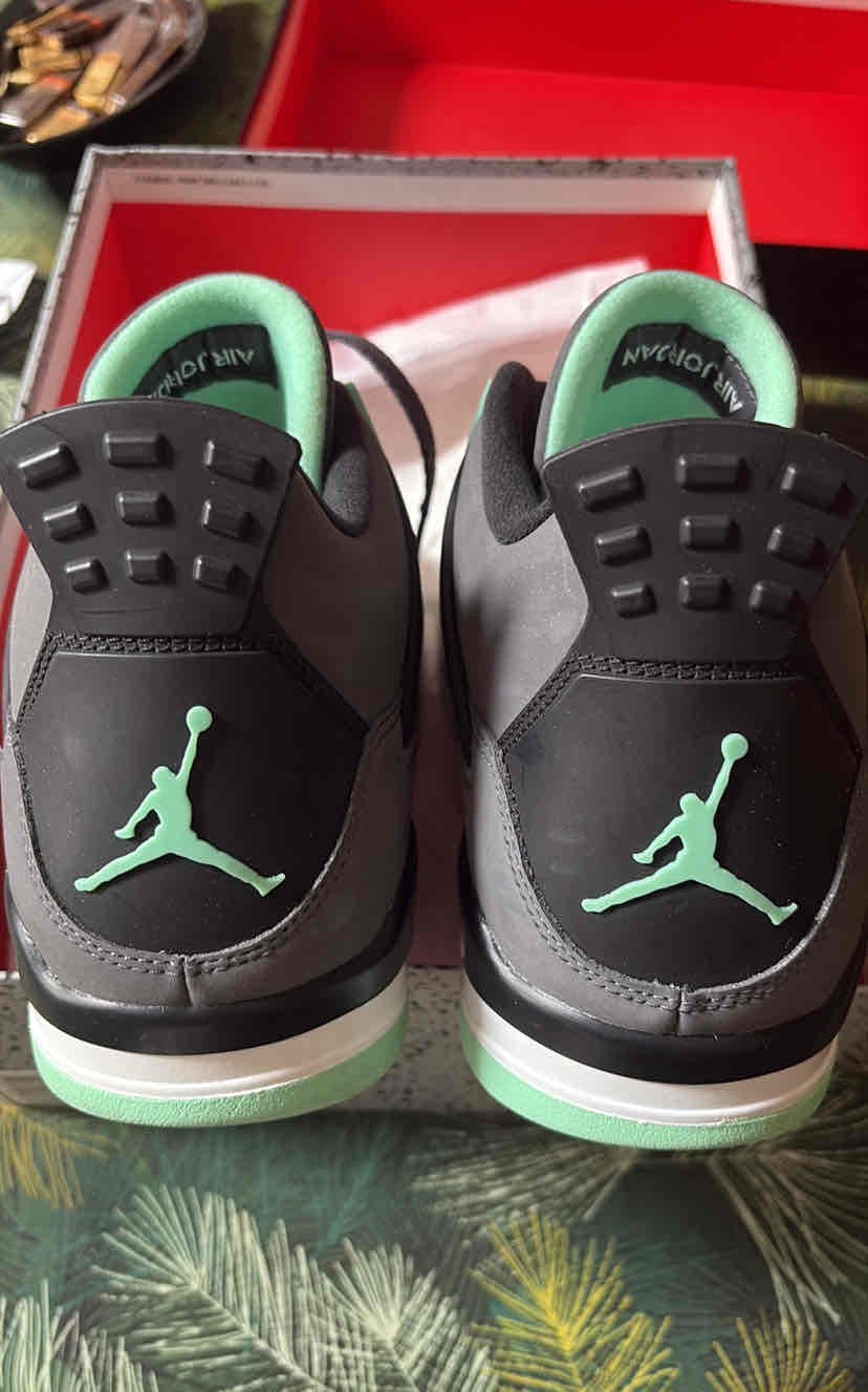 Air Jordan 4 Retro 'Green Glow' 308497-033