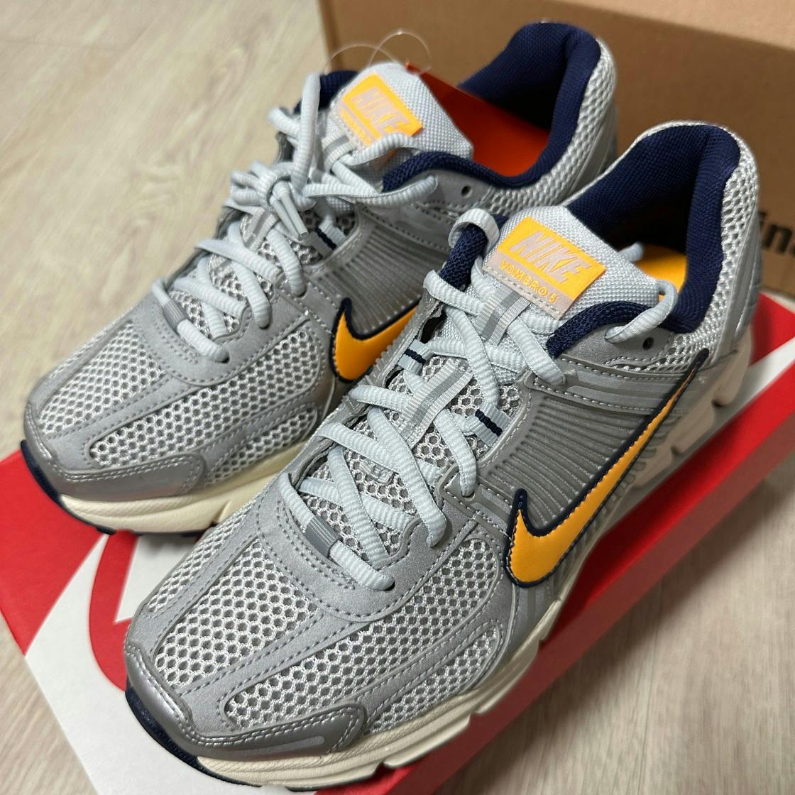 Nike vomero outlet orange