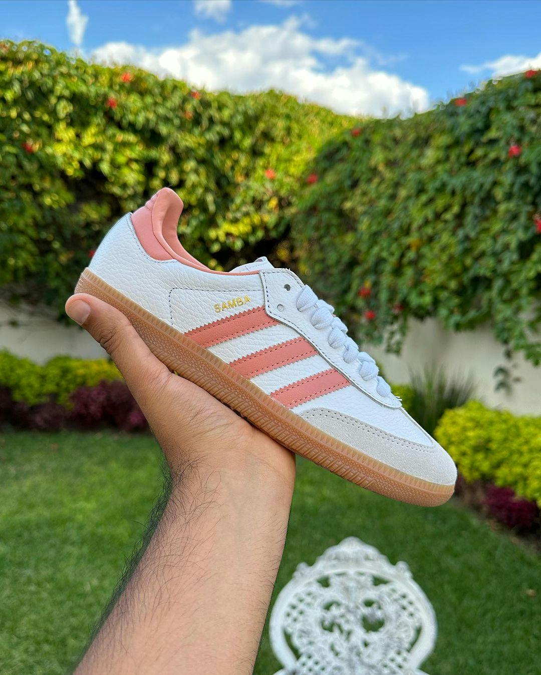 (Women) adidas Samba OG White Wonder Clay Gum IG5932