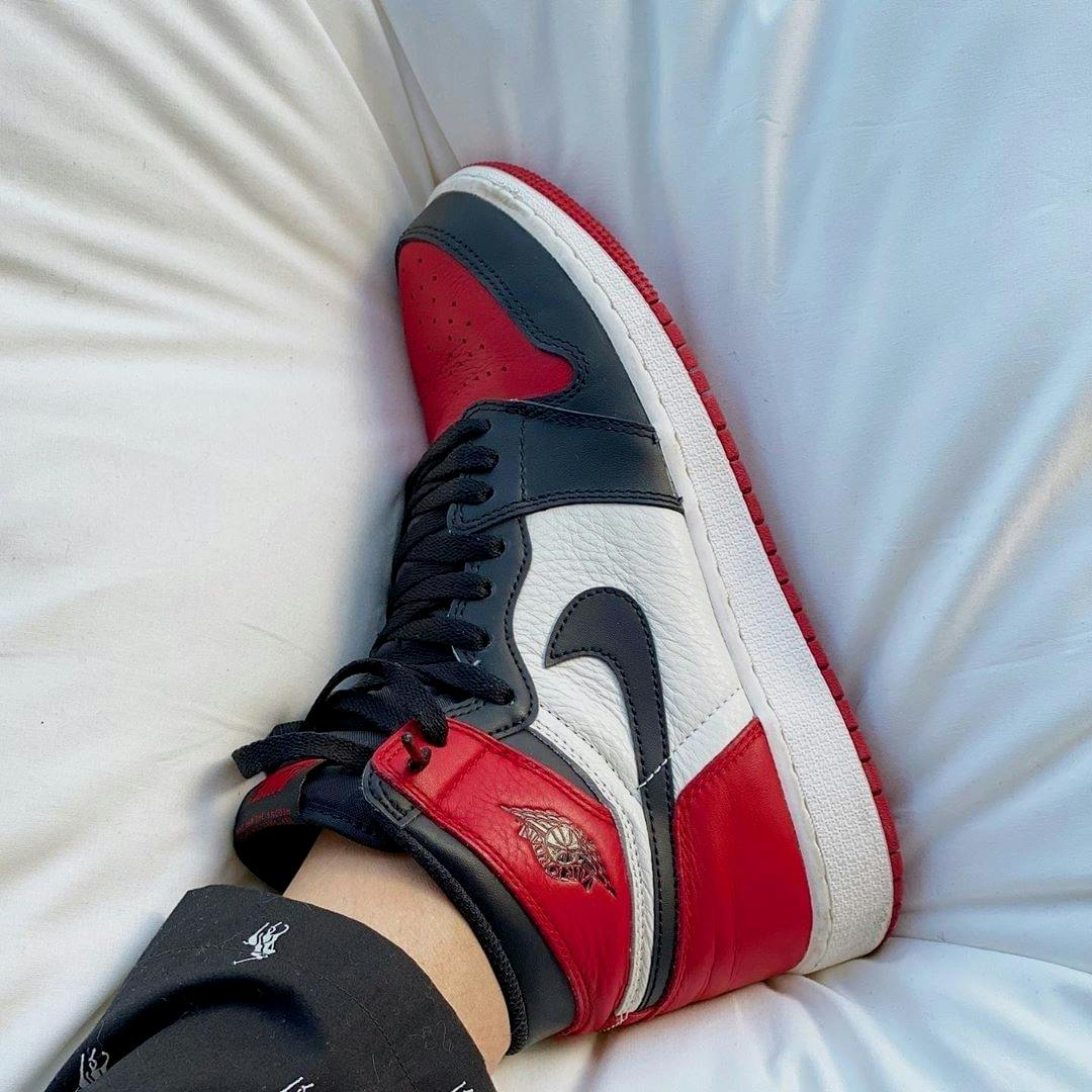 Air Jordan 1 Retro High OG 'Bred Toe' 555088-610