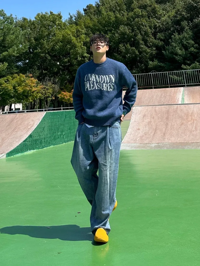 Lookbook Image 0