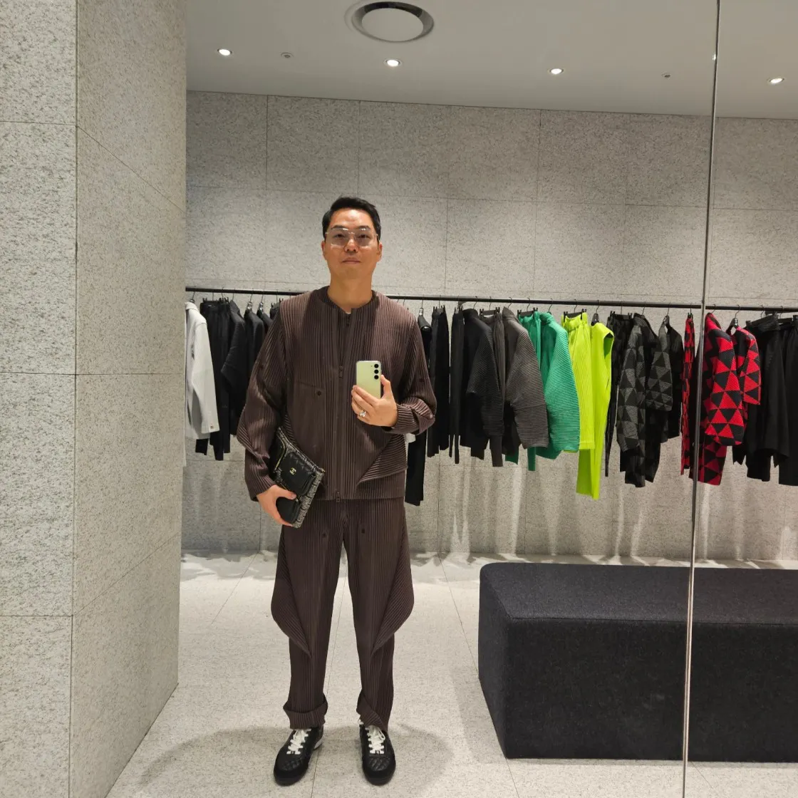 Lookbook Image 0