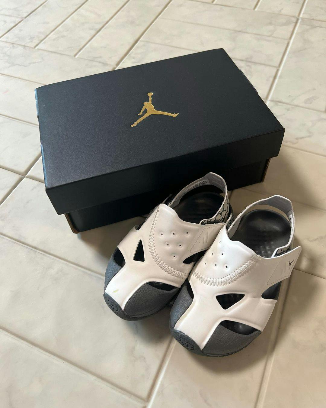 (Toddler) Air Jordan Flare 'Sail Iron Grey' CI7850-100