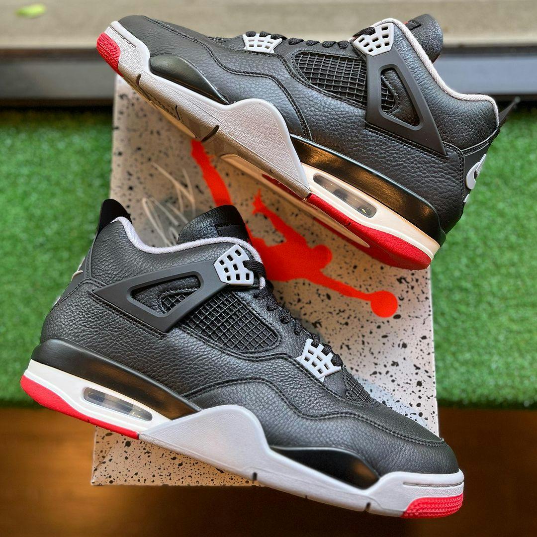 Air Jordan 4 Retro 'Bred Reimagined' FV5029-006