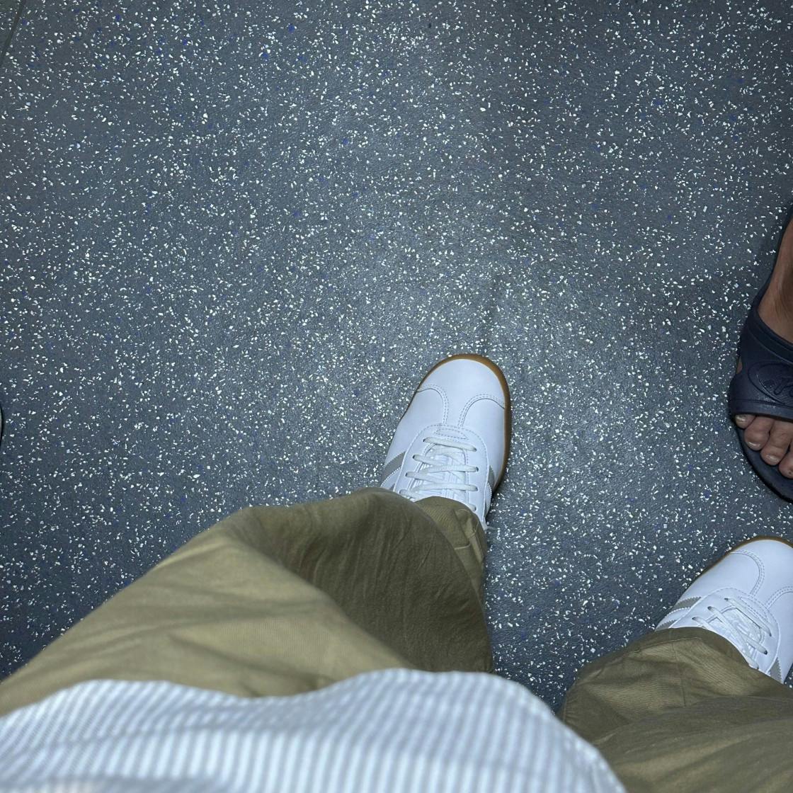 adidas Gazelle 'White Grey Gum' IG3508