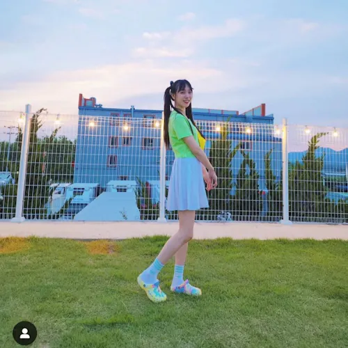 Lookbook - Lazy Oaf x Crocs Mega Crush Clog 'New Dimensions' 207935-90H ...