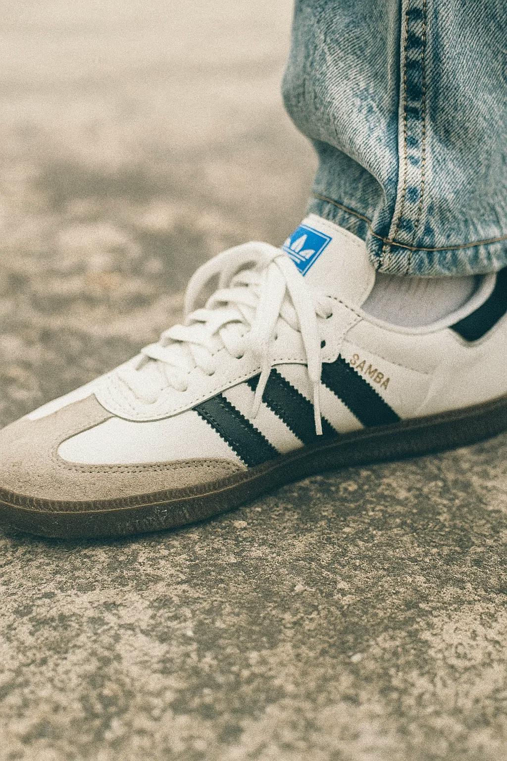 adidas Samba OG 'White Black Gum' B75806