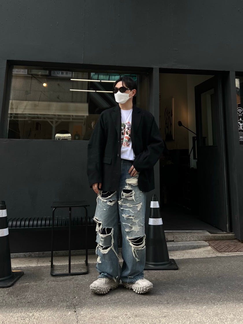 Balenciaga Defender Sneaker 'Beige' 685613W2RA69700