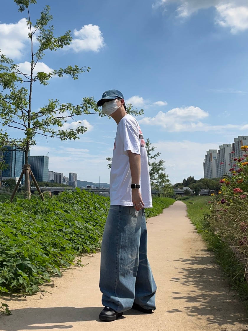 air force 1 baggy jeans