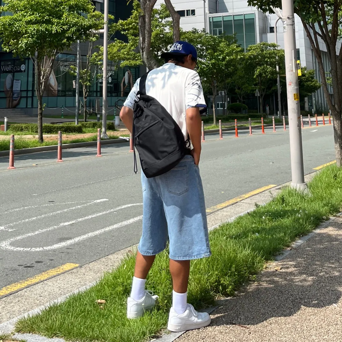 Lookbook Image 0