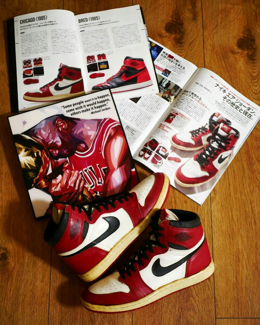 Air Jordan 1 Retro High OG 'Chicago' 2015 555088-101