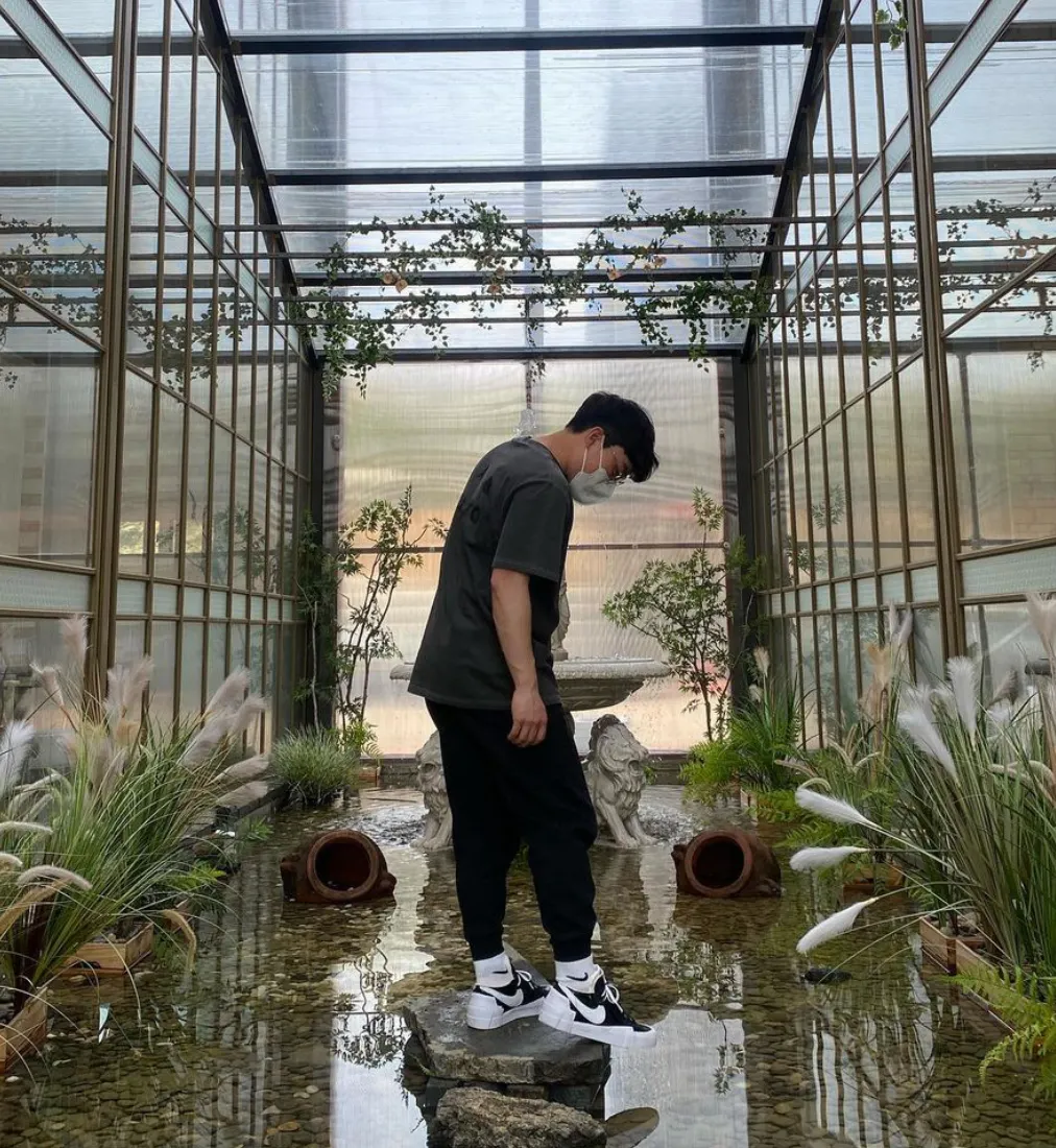 Lookbook Image 3