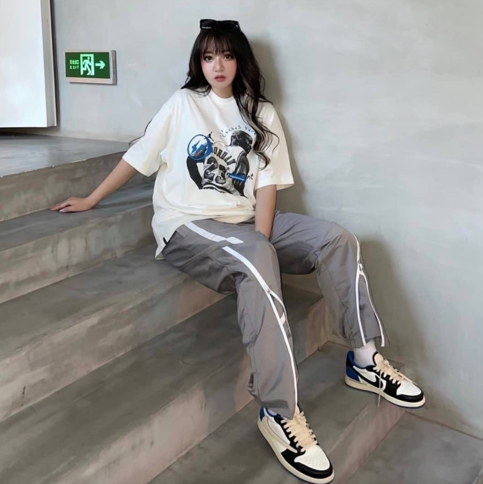 Buy Travis Scott x Jordan x Fragment T-shirt White - Novelship
