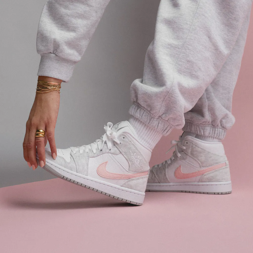 Lookbook Image 3