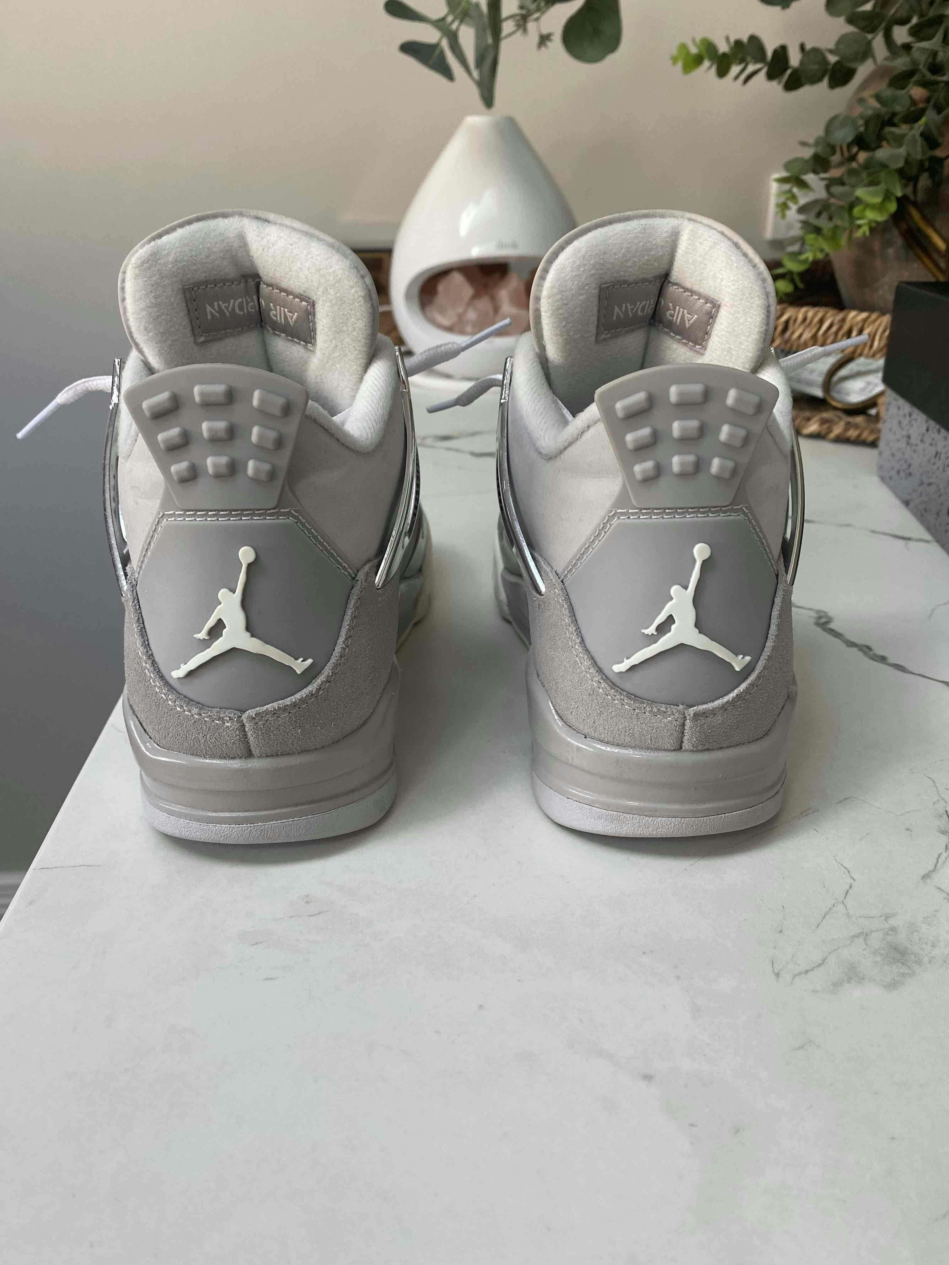 (Women) Air Jordan 4 'Light Iron Ore' AQ9129-001