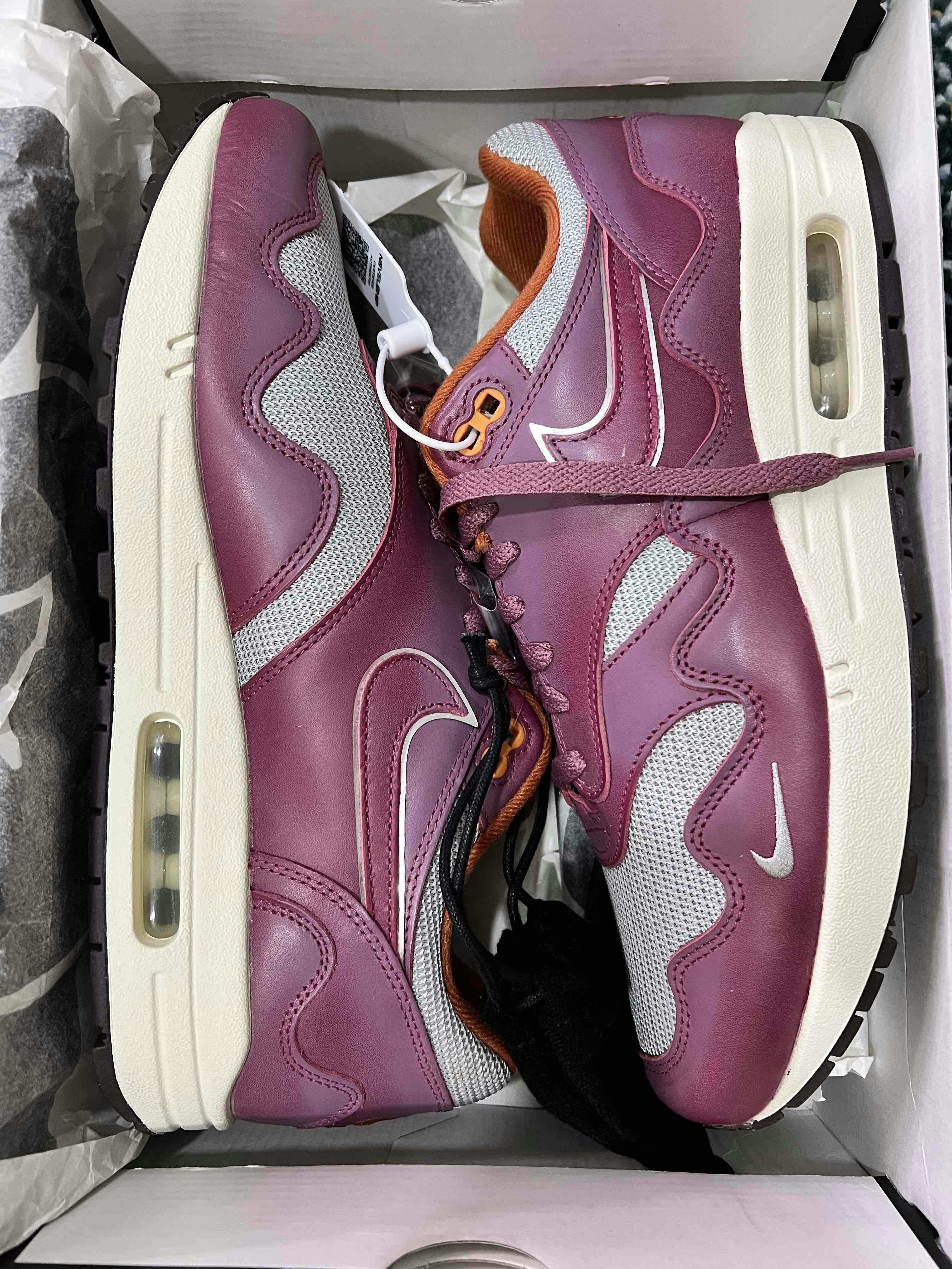 Patta x Nike Air Max 1 'Night Maroon' (with Bracelet) DO9549-001
