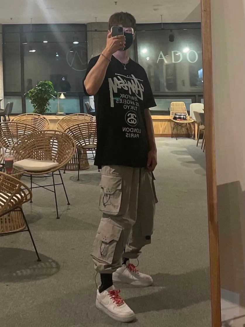 Lookbook Image 0