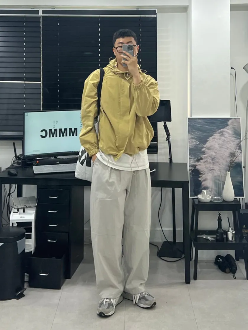 Lookbook Image 0