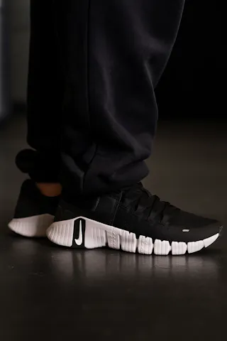 (Women) Nike Free Metcon 5 'Black Anthracite' DV3950-001