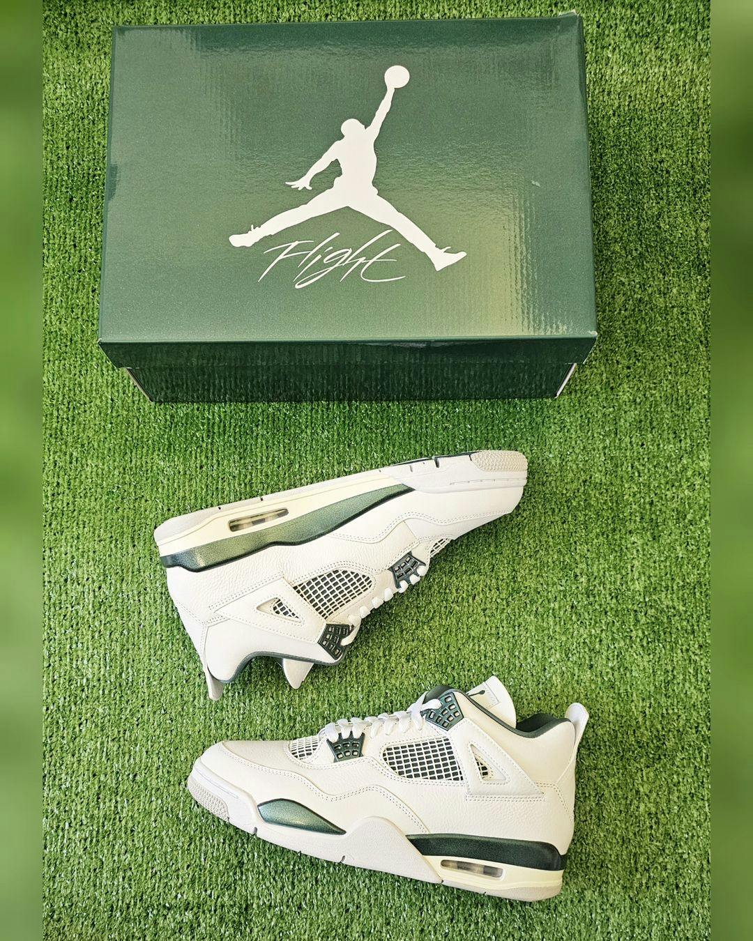 (Youth) Air Jordan 4 Retro 'Oxidized Green' FQ8213-103