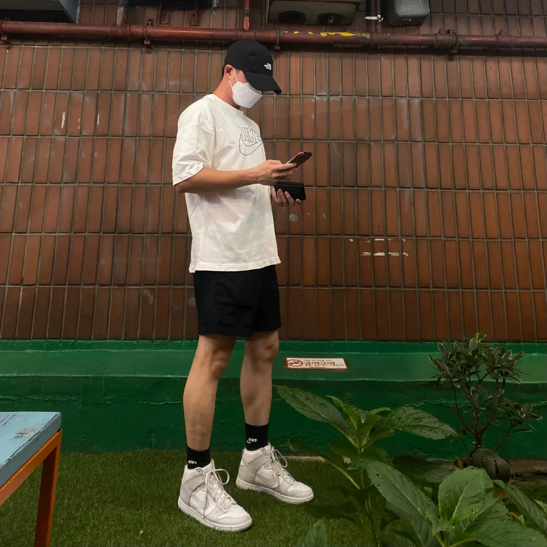 Lookbook Image 0