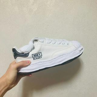 Maison Mihara Yasuhiro Blakey OG Sole Canvas Low 'White' A08FW735-WHITE Maison Mihara Yasuhiro Blakey OG Sole Canvas Low 'White' A08FW735-WHITE