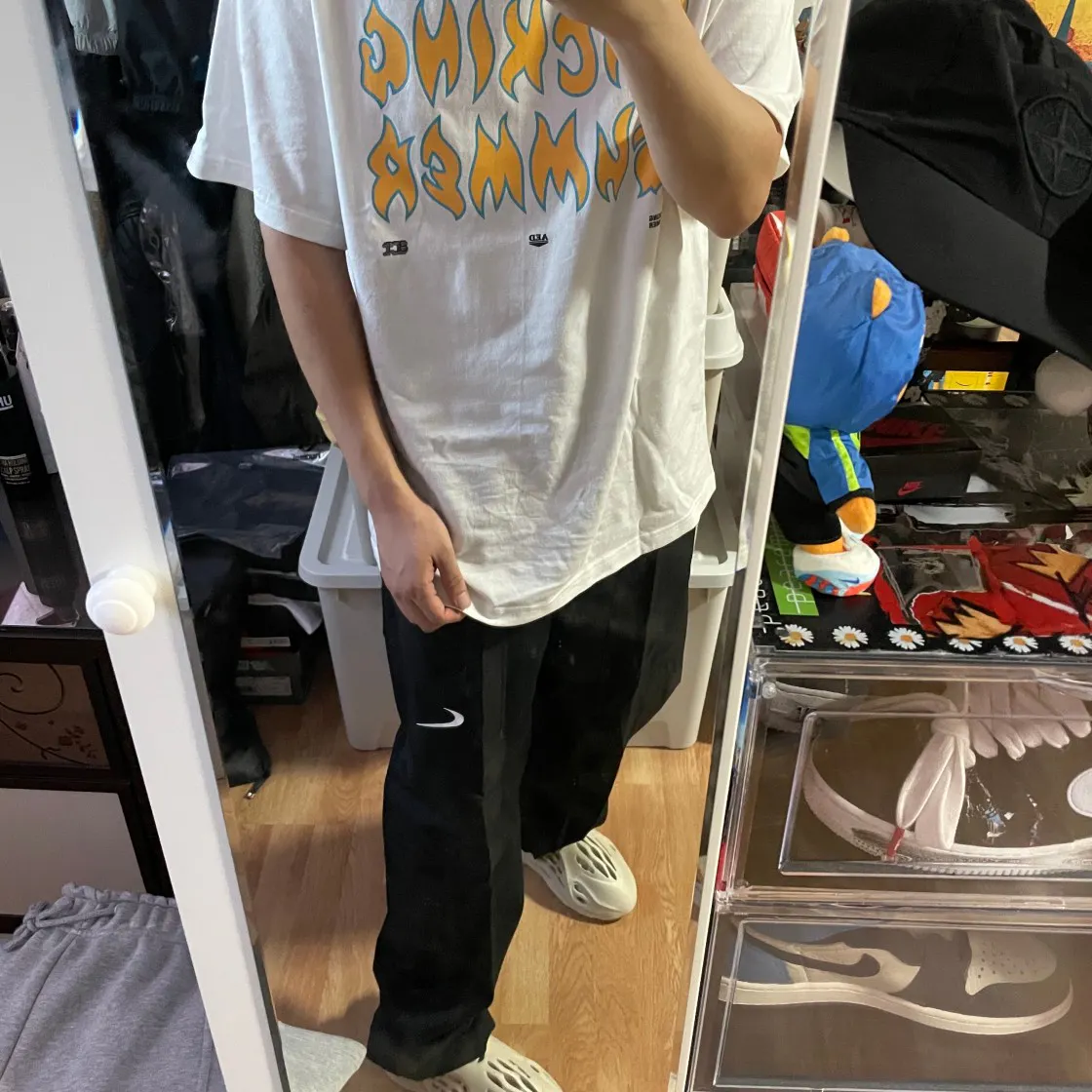 Lookbook Image 0