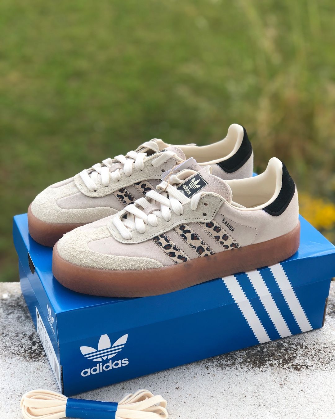 ルックブック - (Women) adidas Sambae 'Cream White Leopard' JI4226』 - Novelship ルックブック - (Women) adidas Sambae 'Cream White Leopard' JI4226』 - Novelship
