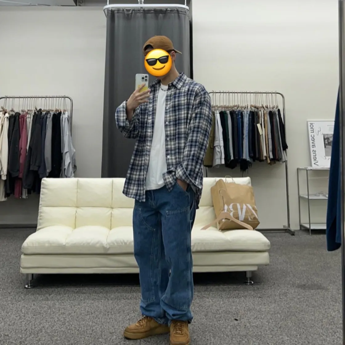 Lookbook Image 0