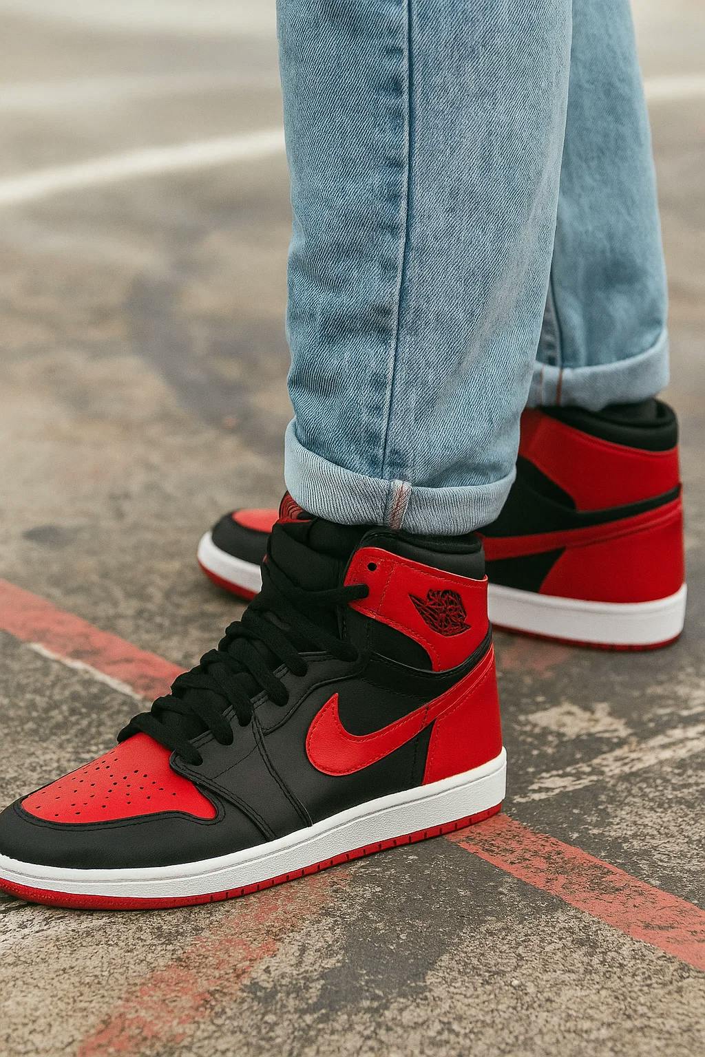 Air Jordan 1 Retro High '85 OG 2025 'Bred' HV6674-067