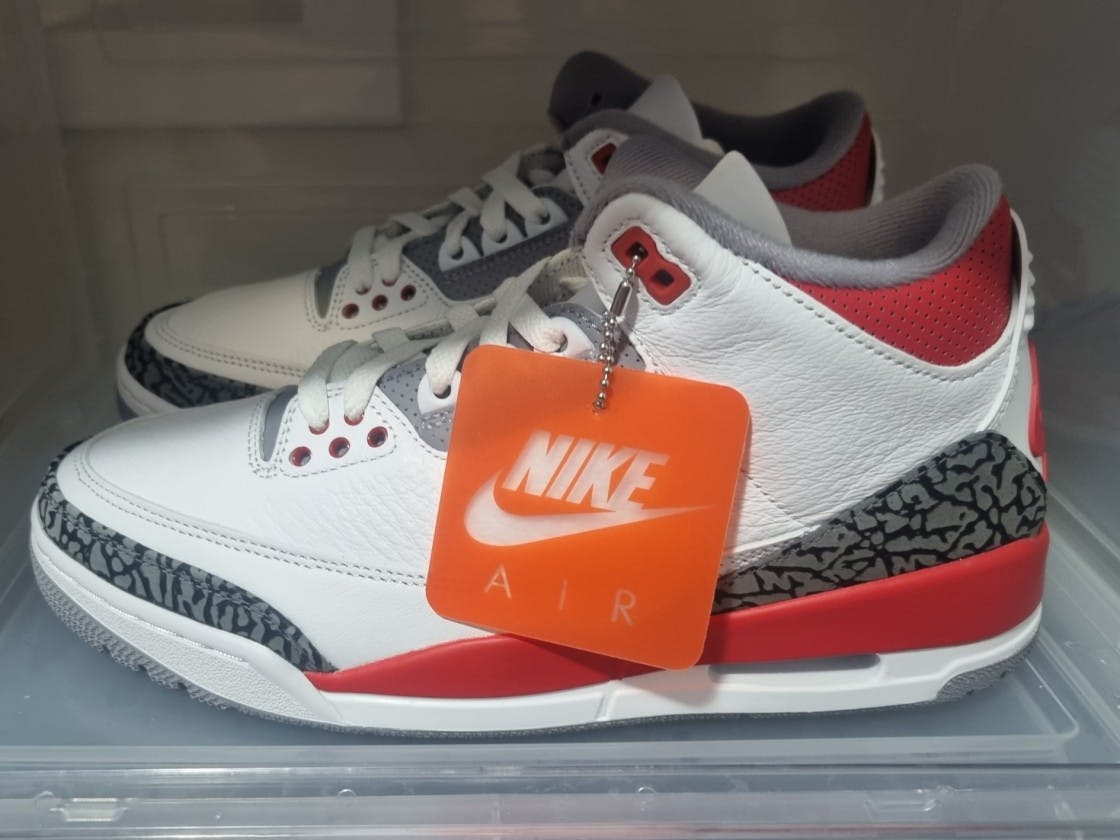 Air Jordan 3 OG Fire Red DN3707-160