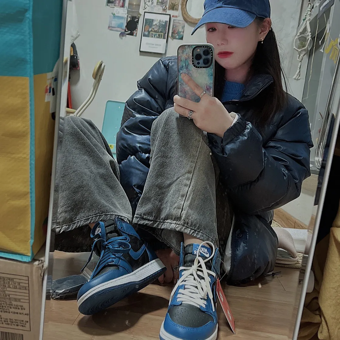 Lookbook Image 0