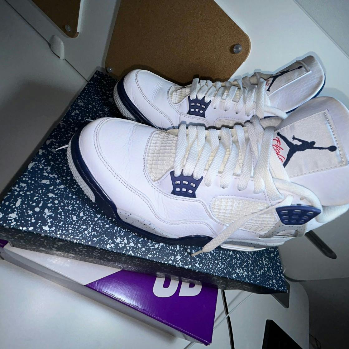 Air Jordan 4 Retro White Midnight Navy - StreetLab®