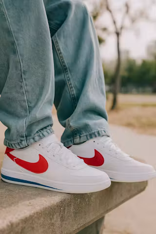 Nike Book 1 'Forrest Gump' FJ4249-105/FJ4250-105 Nike Book 1 'Forrest Gump' FJ4249-105/FJ4250-105