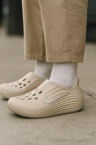 Nike ReactX Rejuven8 'Light Orewood Brown' HV5060-100 Nike ReactX Rejuven8 'Light Orewood Brown' HV5060-100