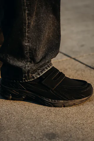 New Balance 1906L 'Black Suede' U1906LNT