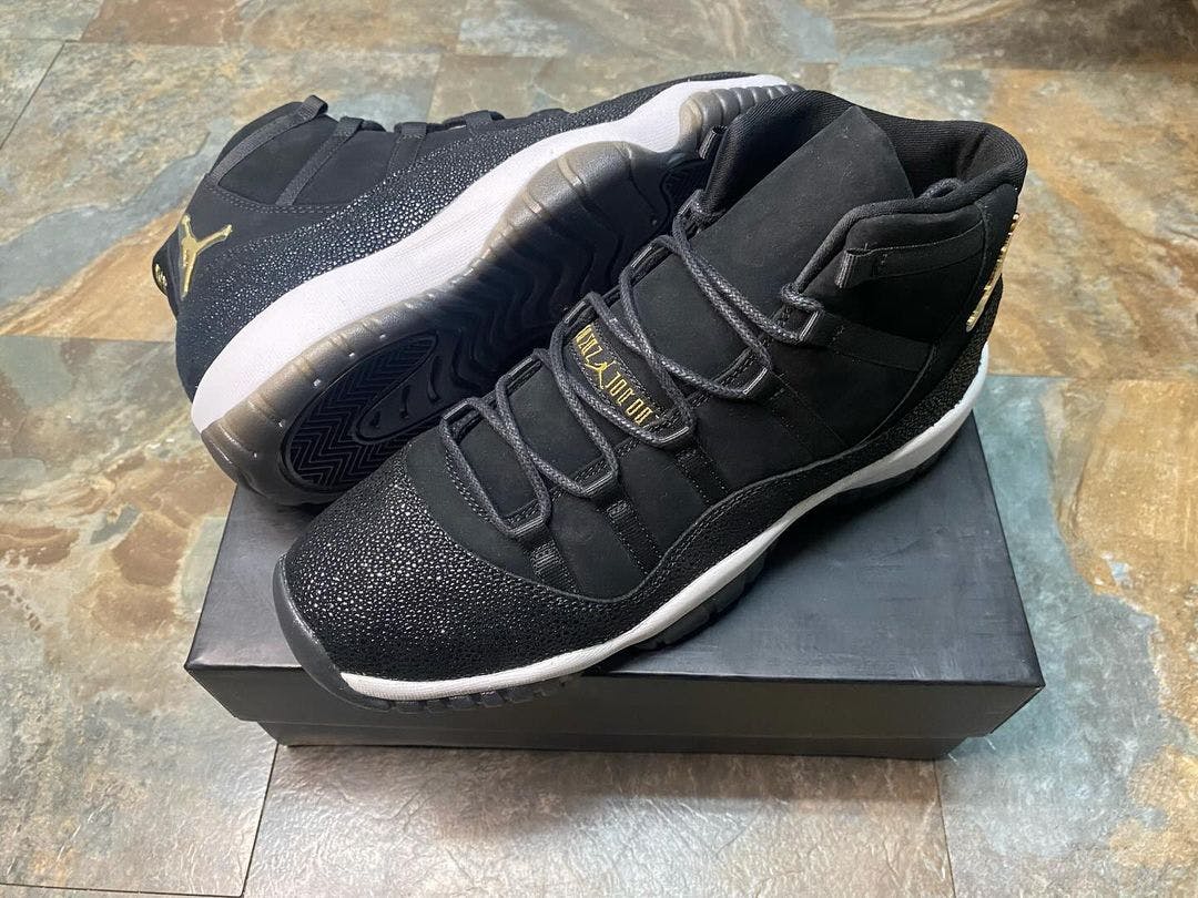 (Grade School) Air Jordan 11 Retro Premium 'Heiress' 852625-030