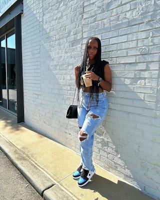 Air Jordan 1 Retro High OG 'UNC Toe' DZ5485-400