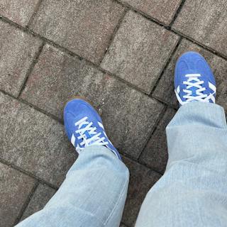(Women) adidas Gazelle Indoor 'Blue Fusion Gum' HQ8717 (Women) adidas Gazelle Indoor 'Blue Fusion Gum' HQ8717