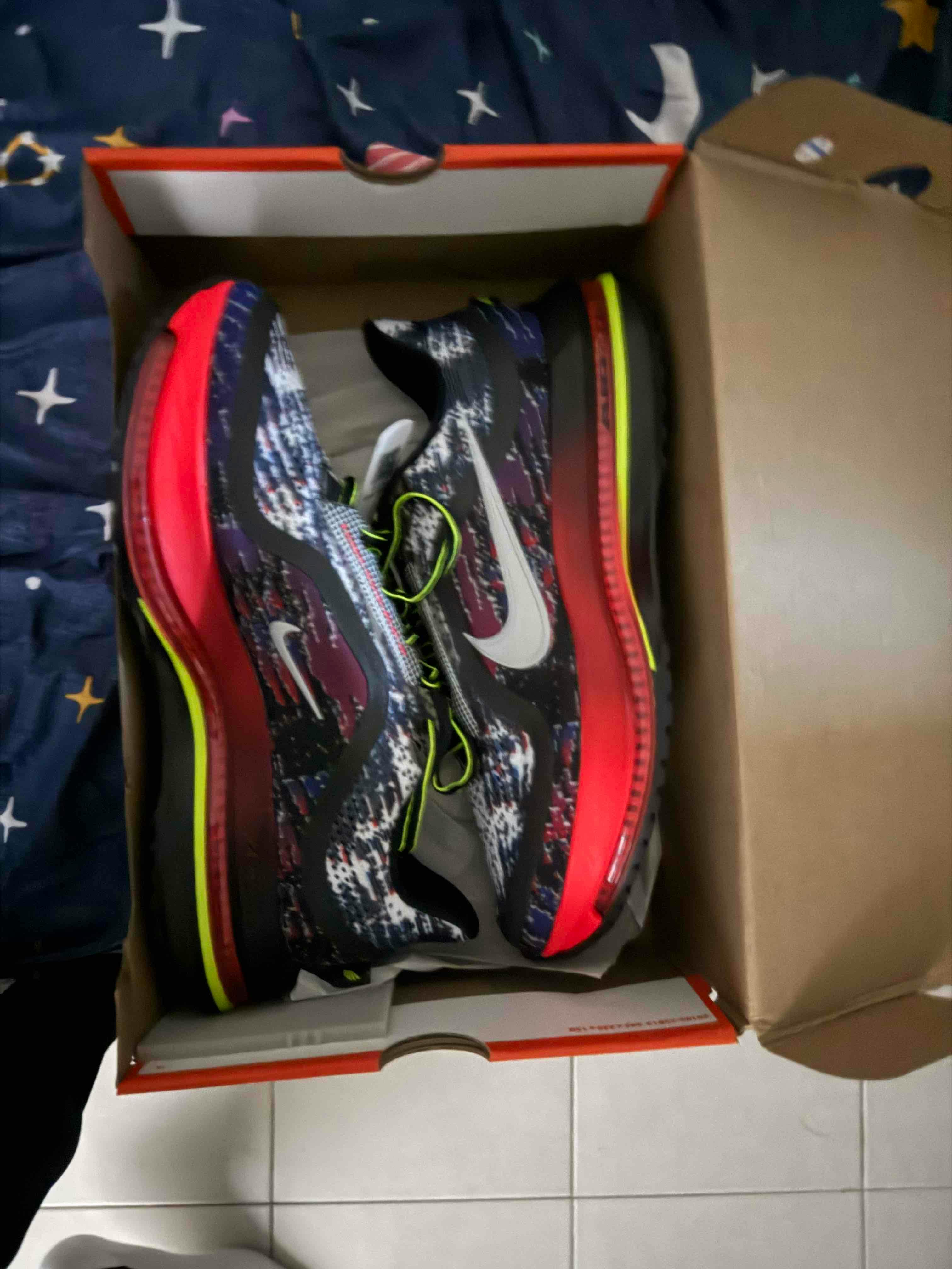 Nike Pegasus Premium Multicolor/Bolt/Metallic Gold/Metallic Silver IM6778-902