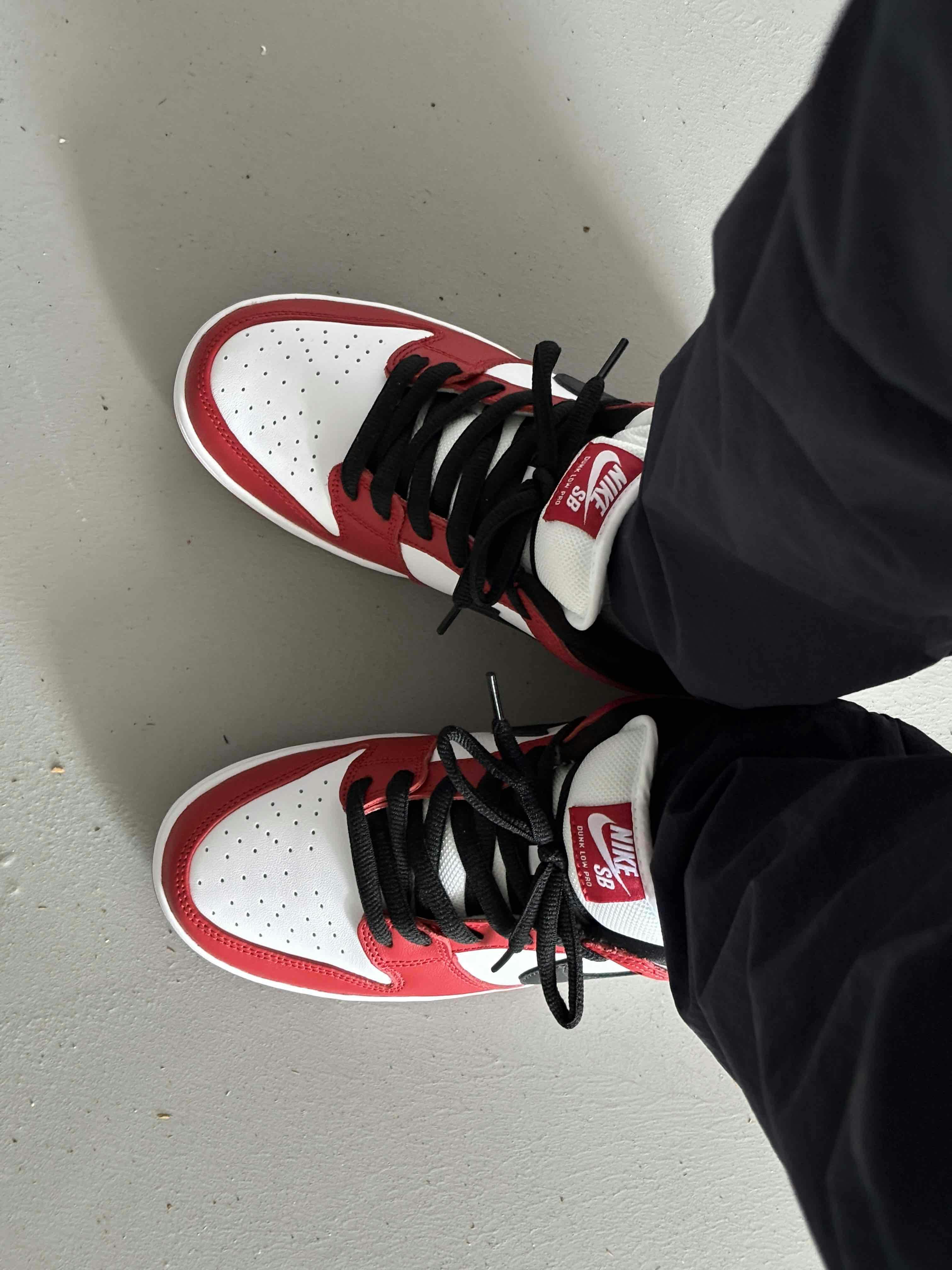 Nike SB Dunk Low 'J-Pack Chicago' [also worn by Wang Yibo] BQ6817-600