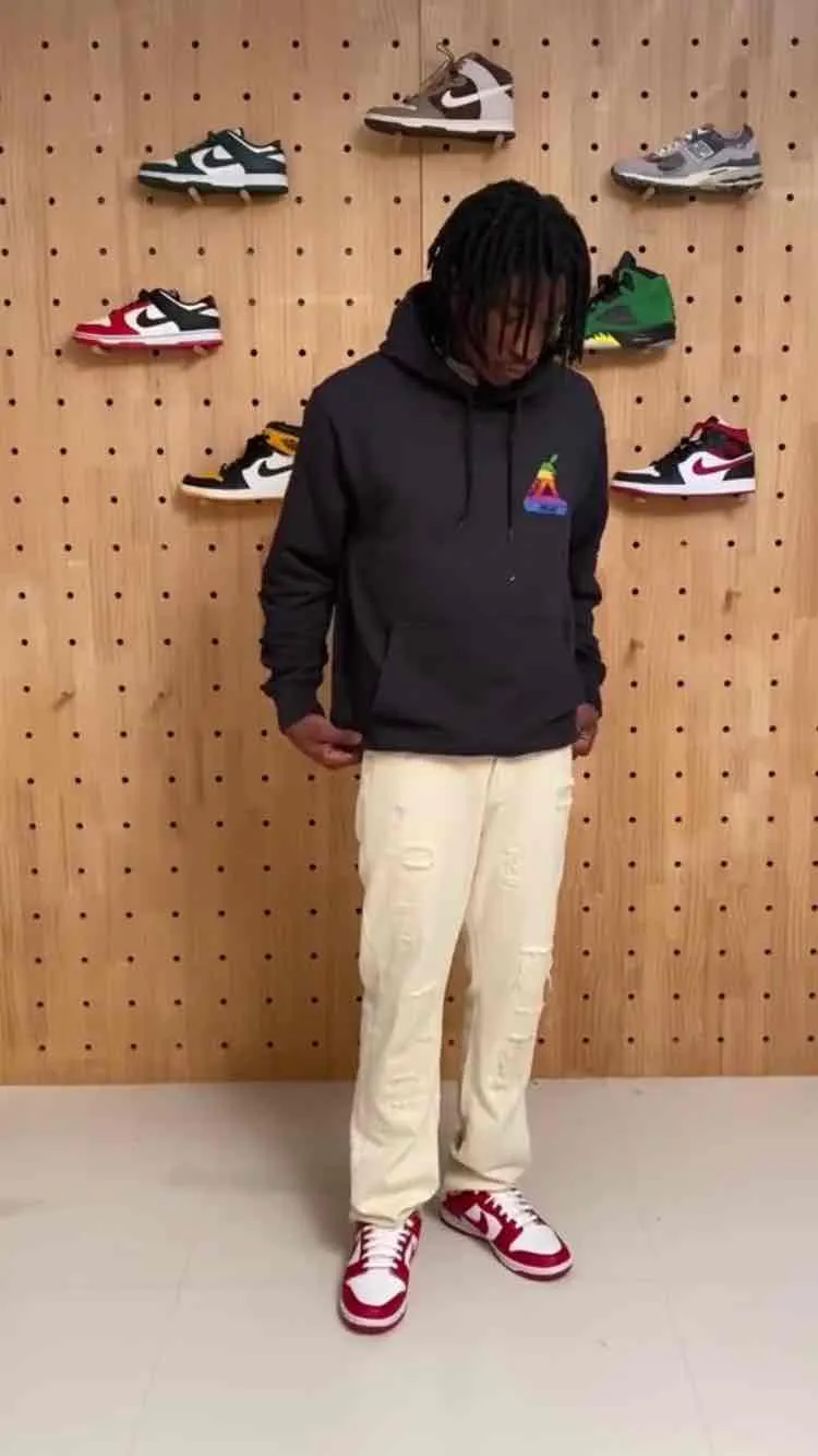 Lookbook Image 0