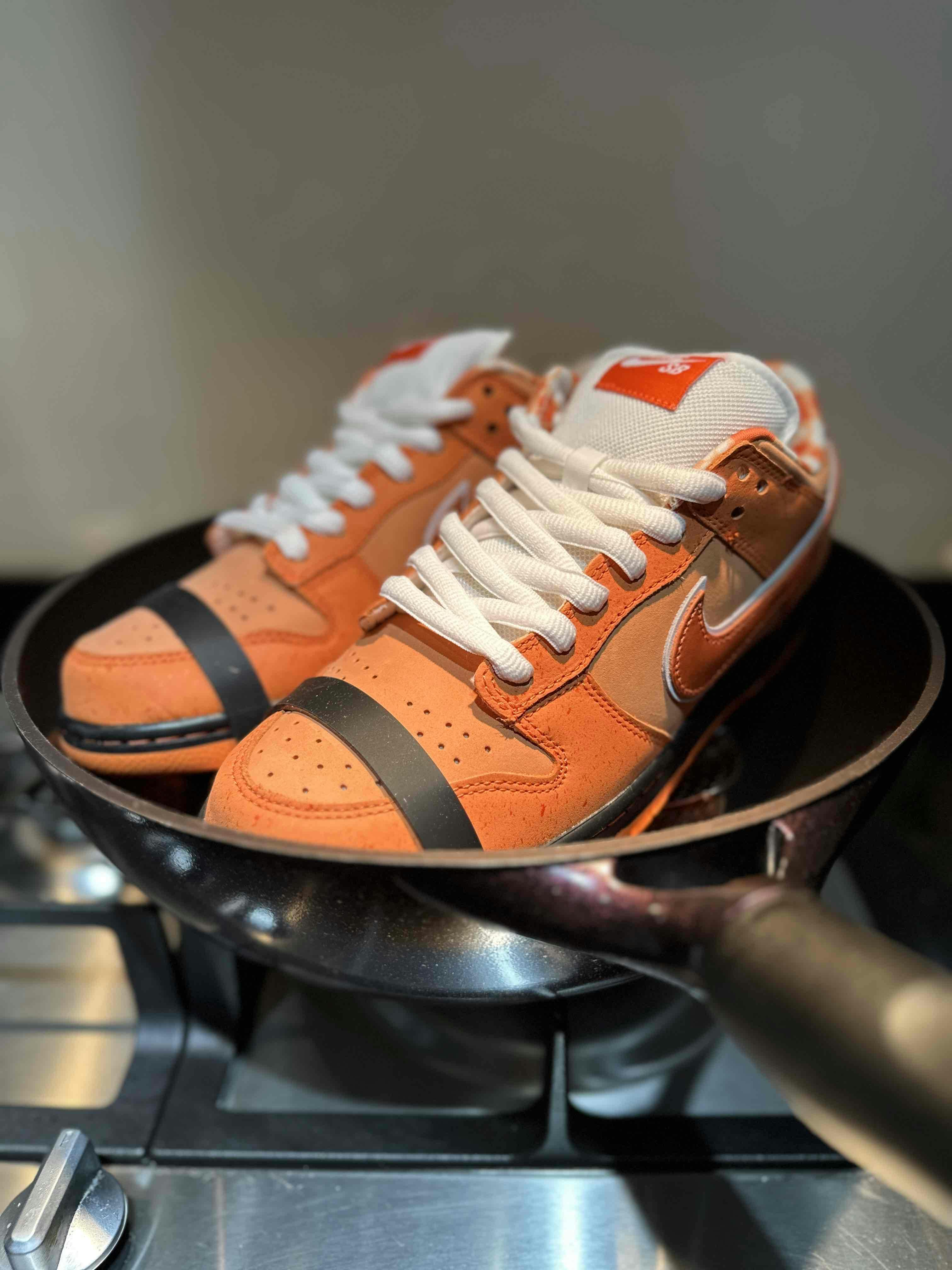 Concepts x Nike SB Dunk Low SP 'Orange Lobster' FD8776-800