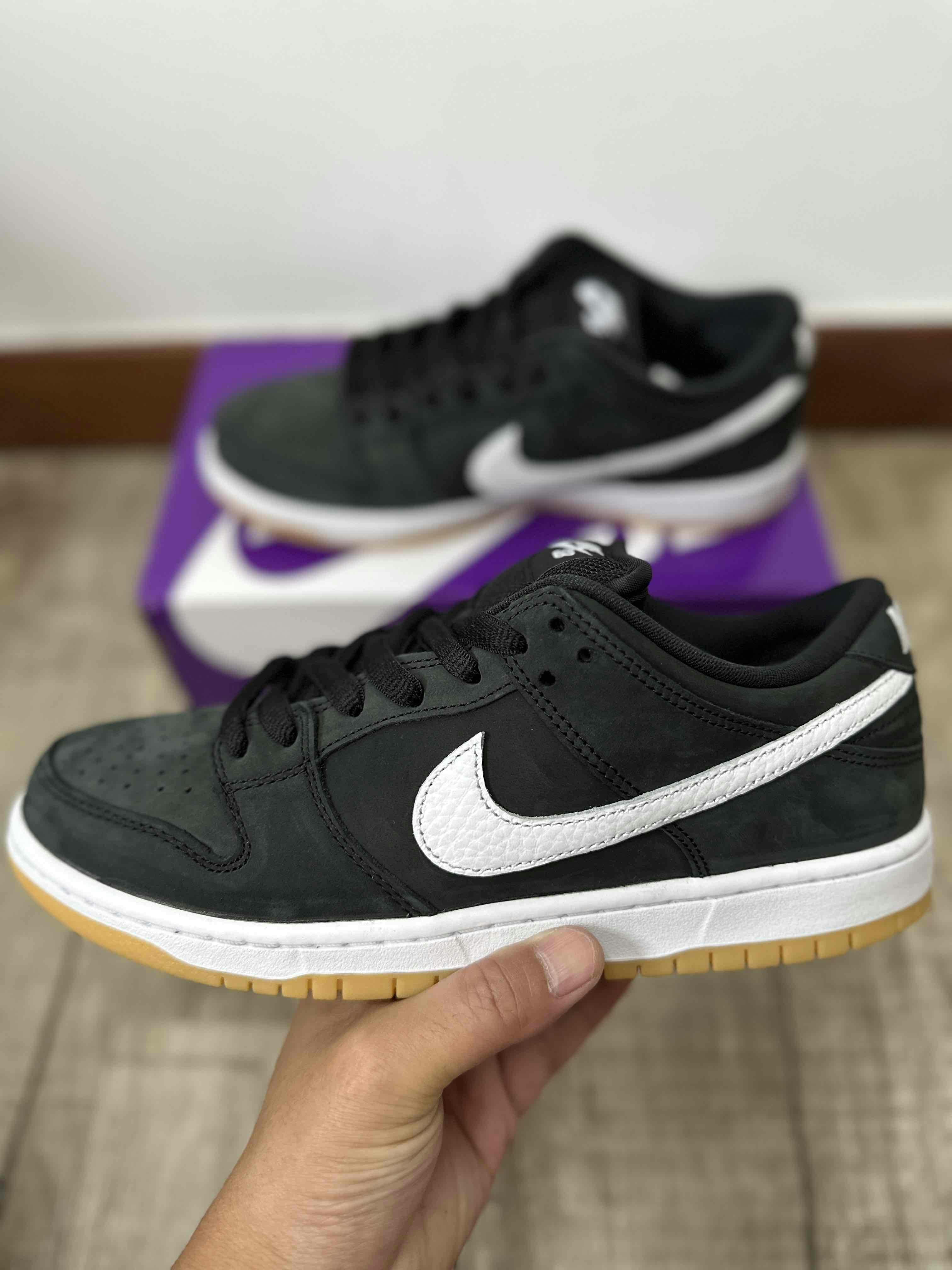 Nike SB Dunk Low Pro 'Black White Gum' 854866-019 Nike SB Dunk Low Pro 'Black White Gum' 854866-019