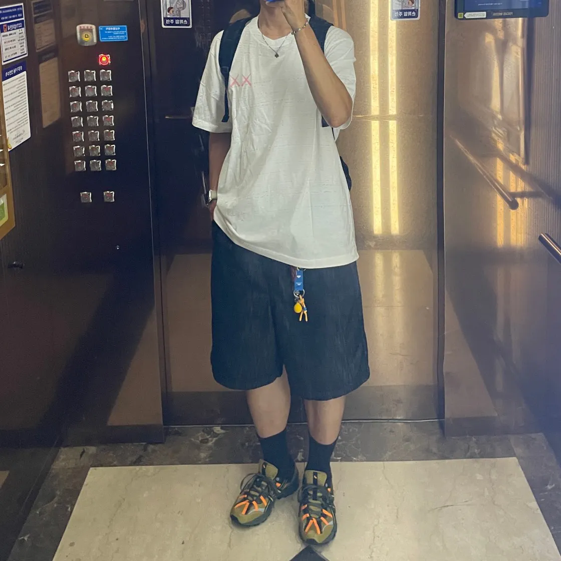 Lookbook Image 0