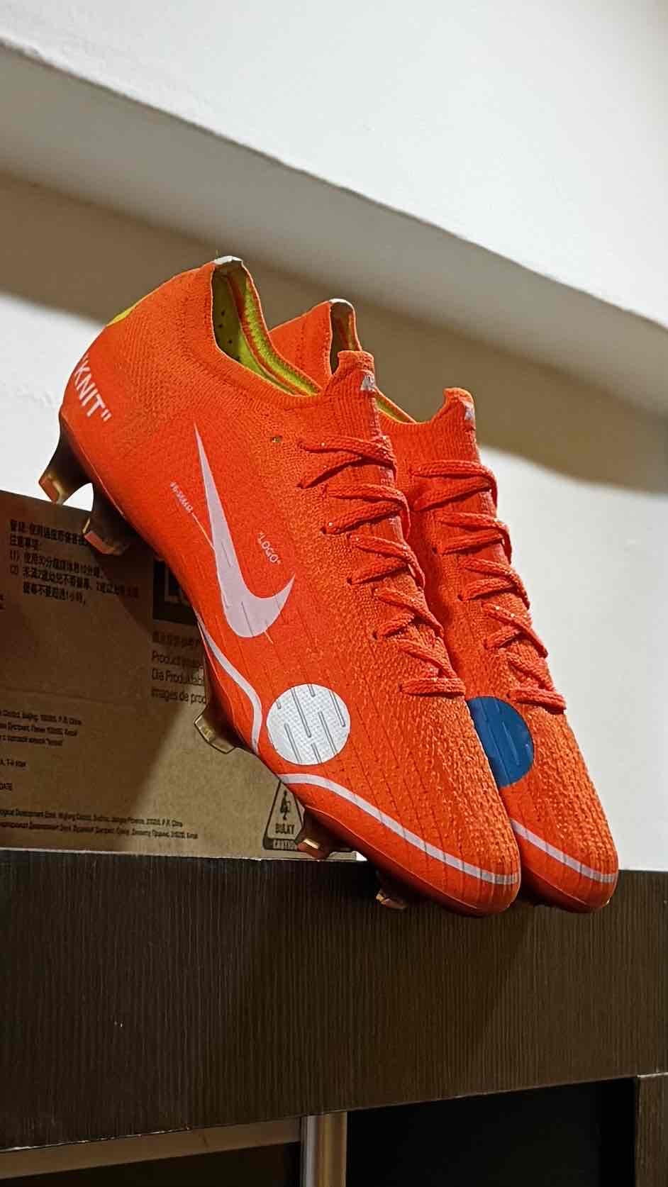Off-White x Nike Mercurial Vapor 360 'Orange' AO1256-810